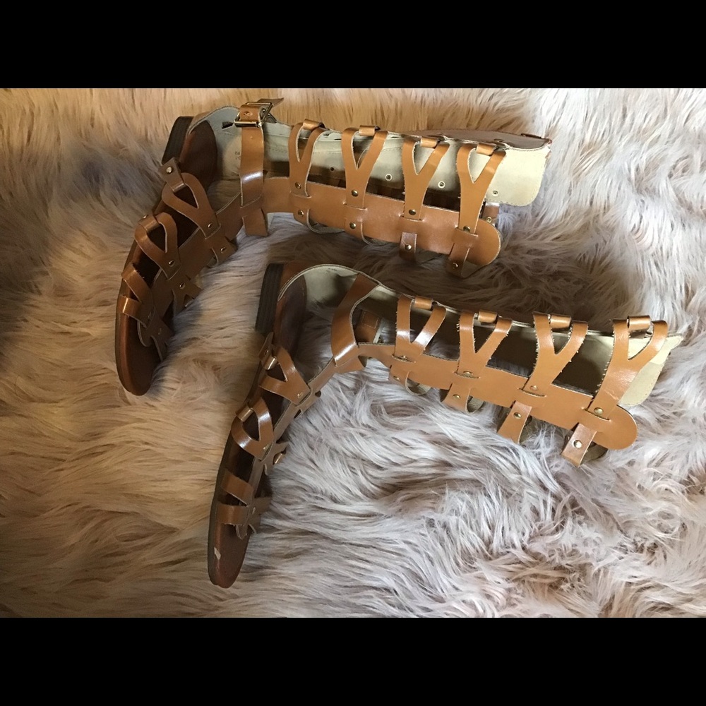 Gladiator tan sandals